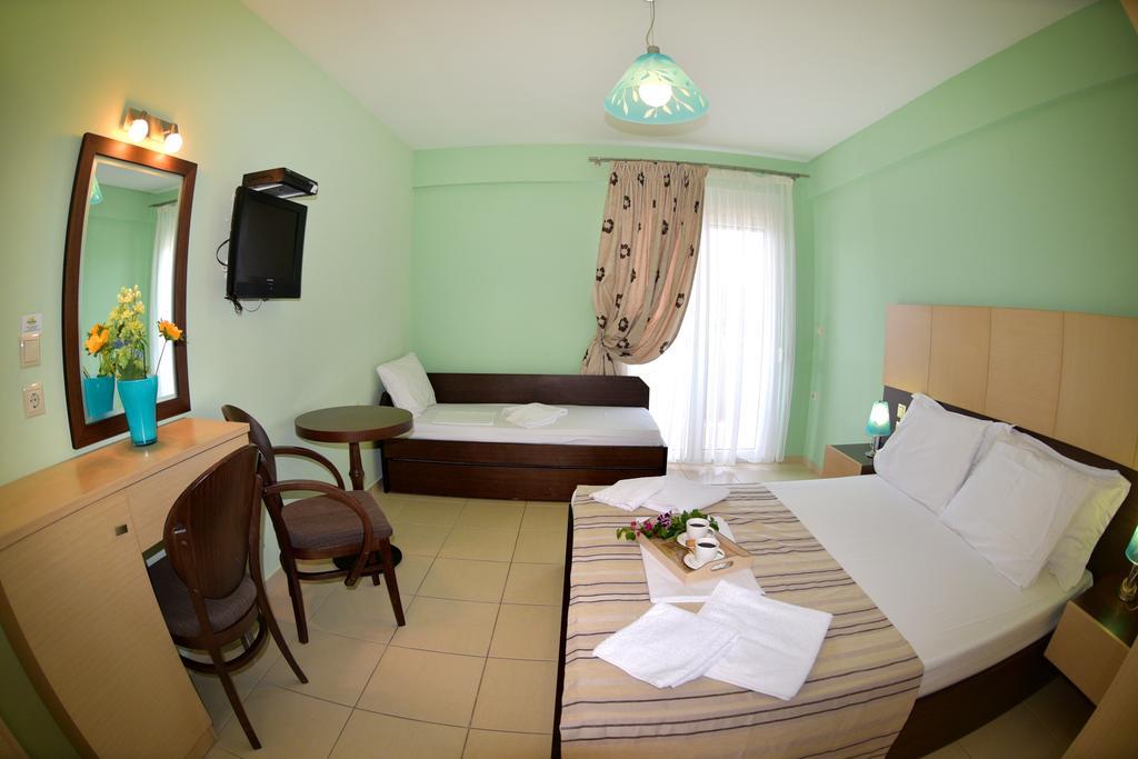 Phoenix Studios Sarti Extérieur photo
