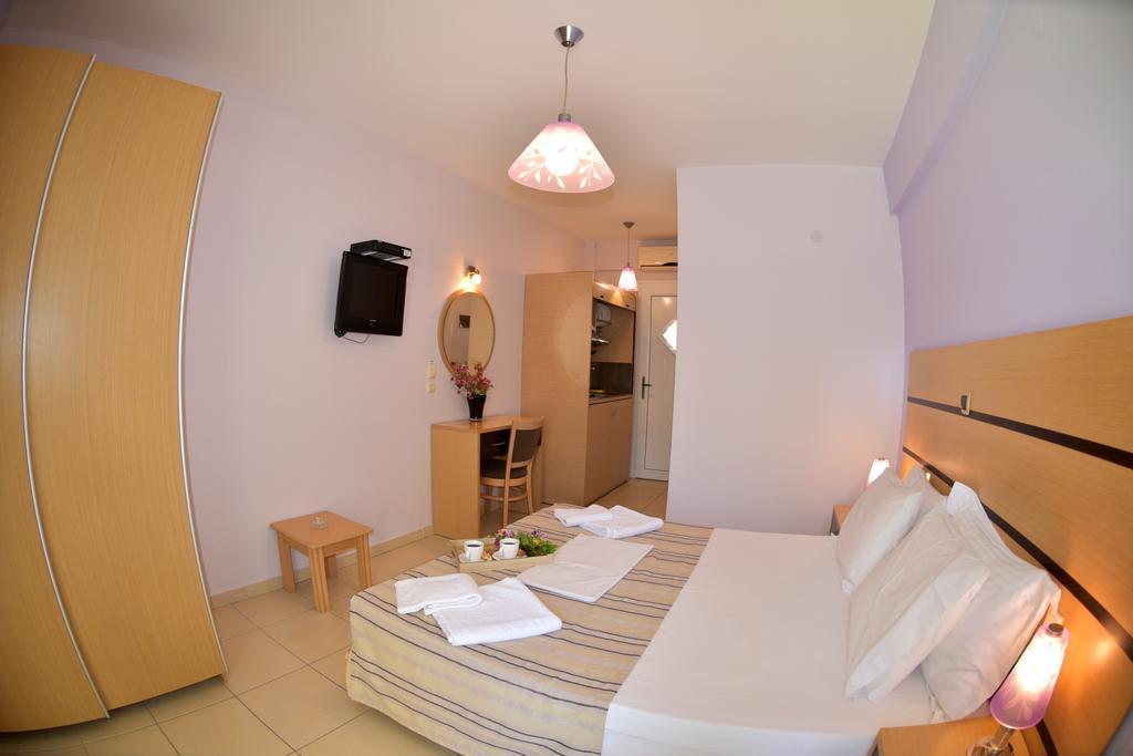 Phoenix Studios Sarti Extérieur photo